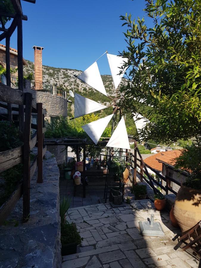 Αργουλιάς Lejlighedshotel Tzermiádon Eksteriør billede